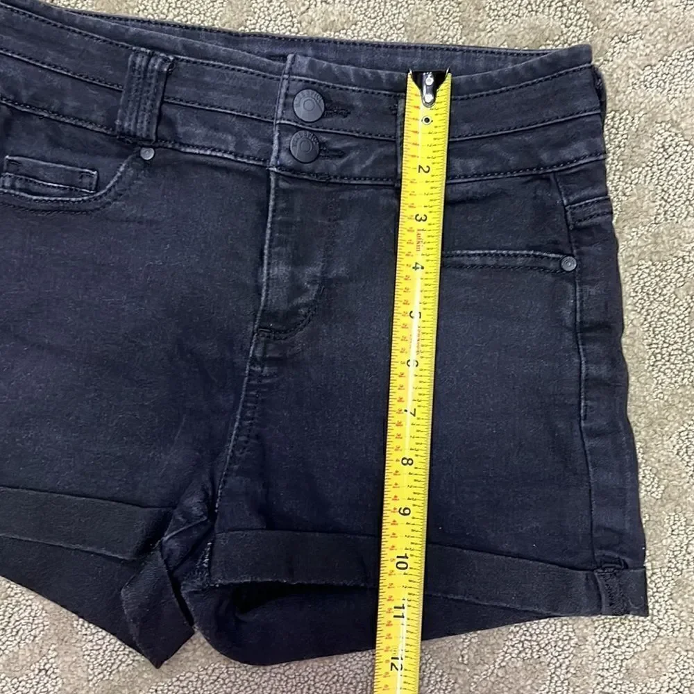 Blue Spice Juniors Size 1 Black Jean Shorts- SOFT!!!